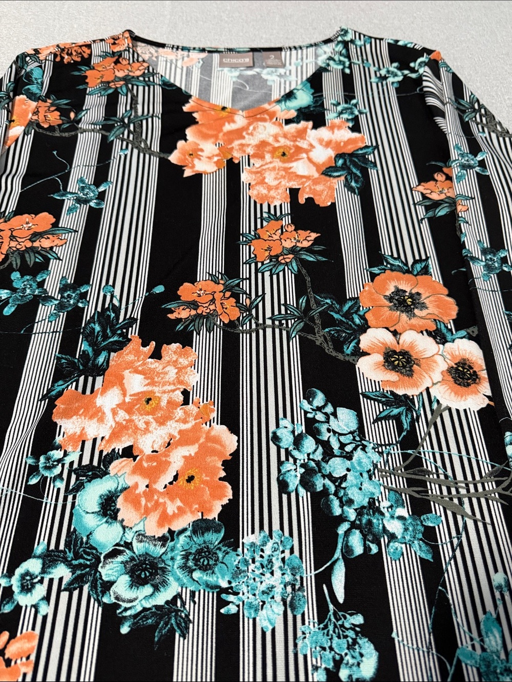Chico's Black and Teal Floral Tunic Size 2(L) - Picture 15 of 15